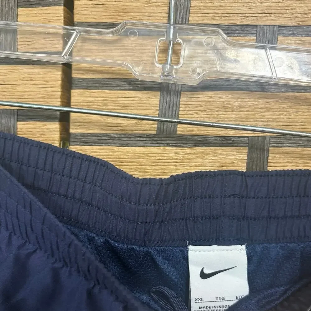 Nike navy swim trunks men’s size XXL